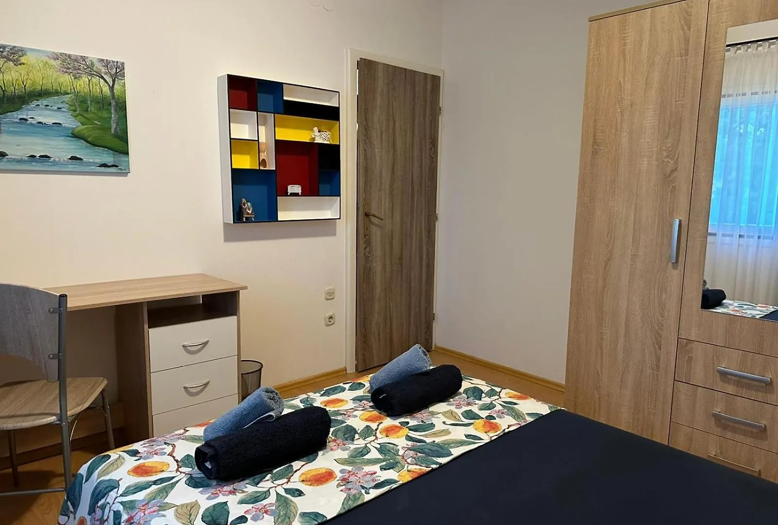 Holiday Home Mirela Sisan